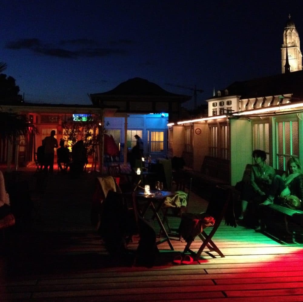 Barfussbar